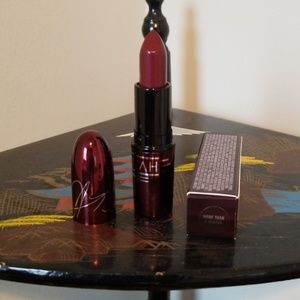 Aaliyah mac lipstick More than a Woman